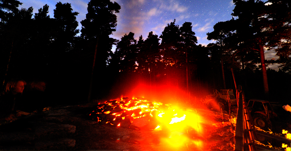 Klicka på pilarna för att följa alla steg i en kalkbränning hos Buttle Kalk AB!